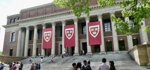 Harvard College Vs Harvard University | What is the Difference Between Harvard College and Harvard University